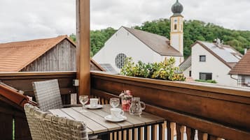 Vierbettzimmer, Mehrere Betten, Nichtraucher | Allergikerbettwaren, Schreibtisch, Verdunkelungsvorhänge