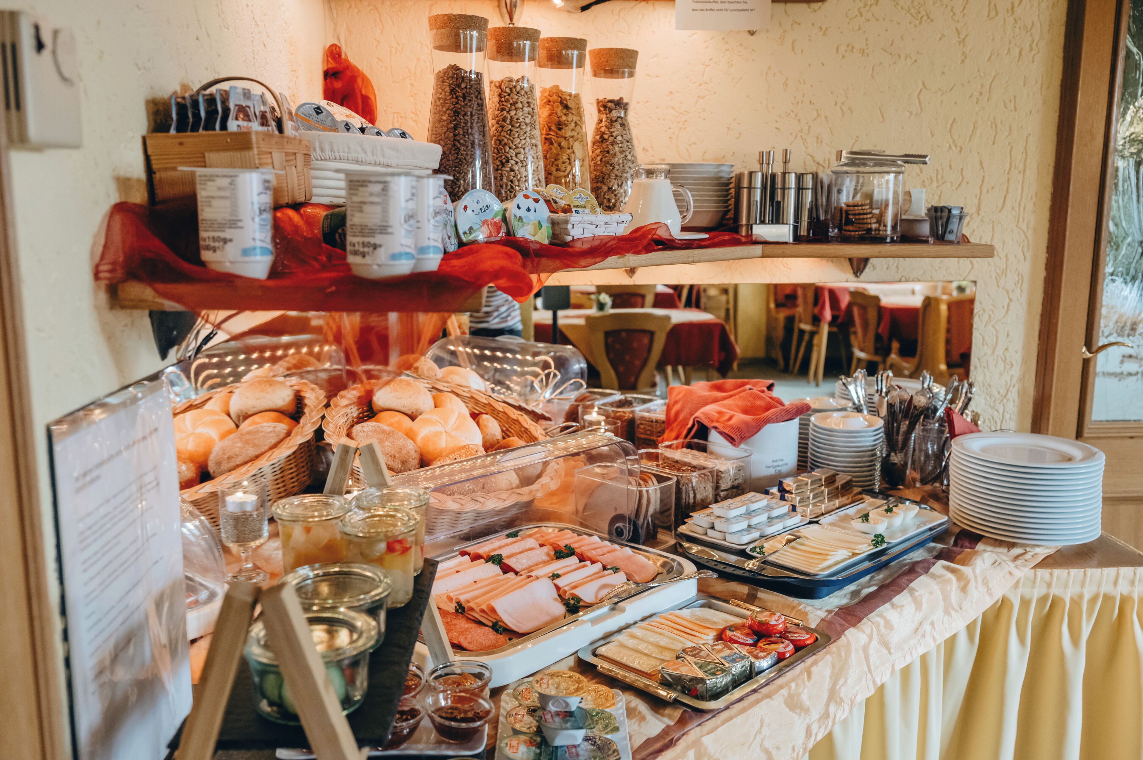 Petit déjeuner buffet