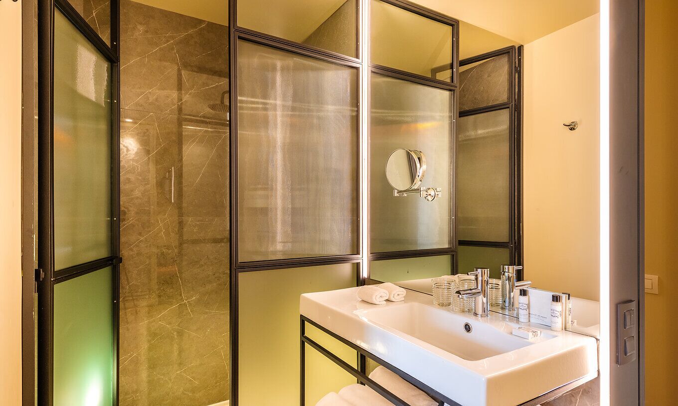 superior room (plaza mayor) | bathroom | designer toiletries, hair dryer, bathrobes, slippers