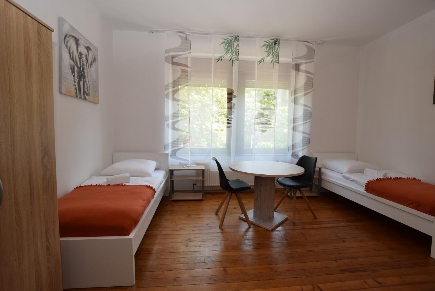 Desk, free WiFi, bed sheets