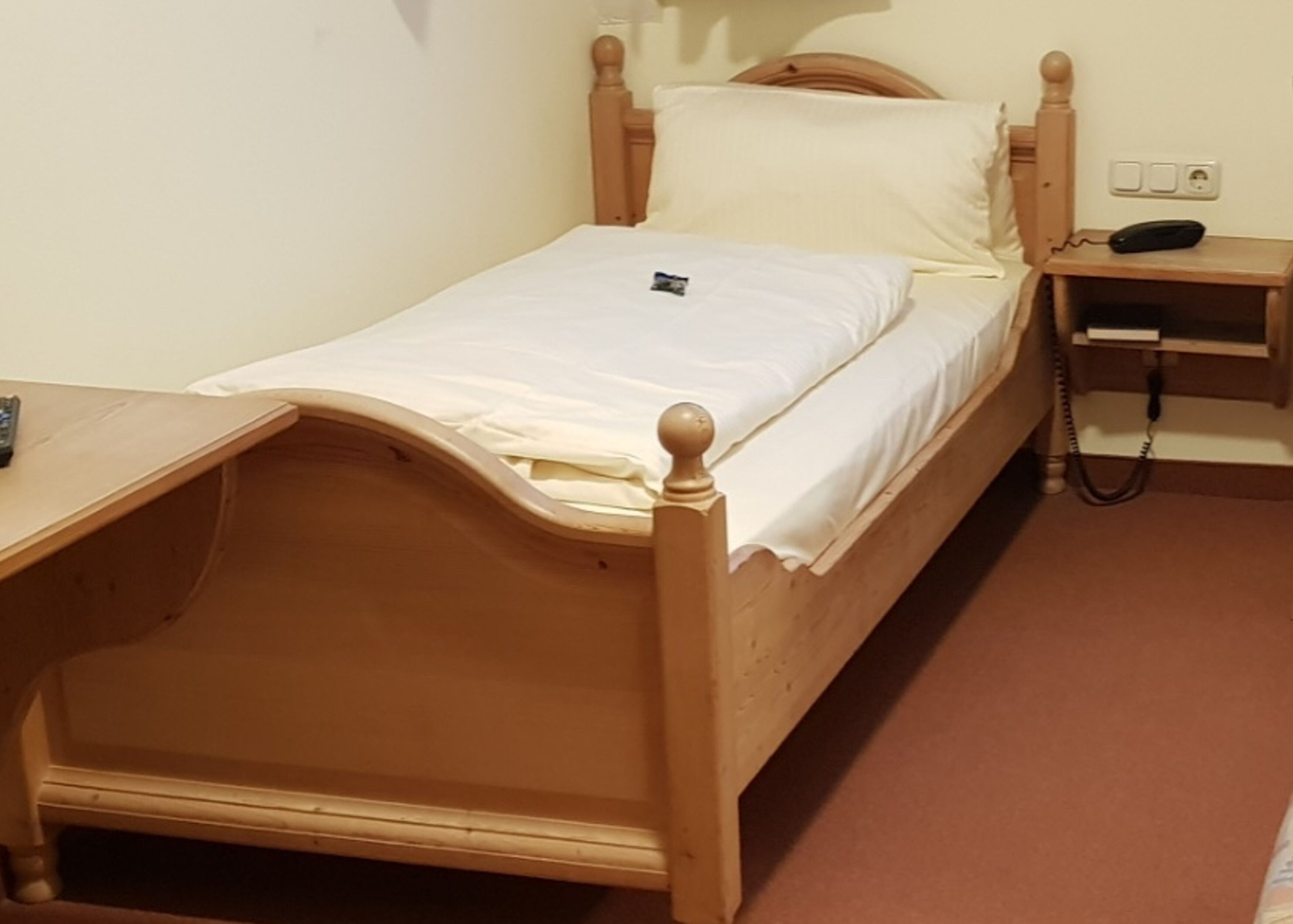 In-room safe, desk, free WiFi, bed sheets