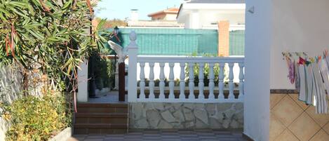 Basic Studio, 1 Queen Bed, Accessible, Non Smoking | View from room
