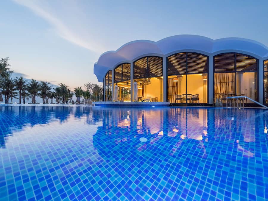 Outdoor pool, pool umbrellas, pool loungers