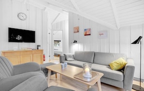 Télévision, cheminée