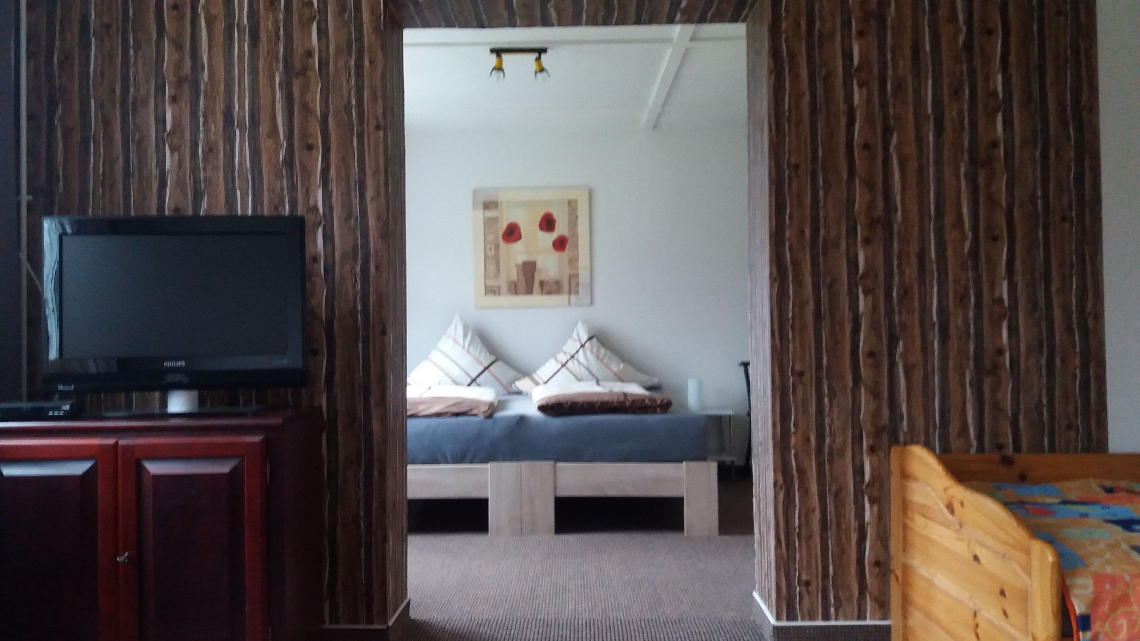 Dreibettzimmer | Zustellbetten, Bettwäsche