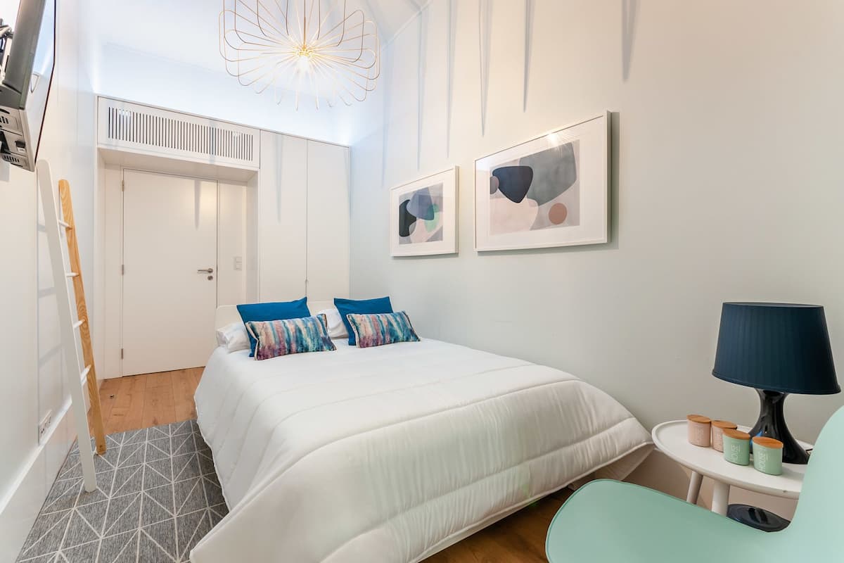 Standaard suite, 1 tweepersoonsbed, privébadkamer | Een minibar, individueel gedecoreerd, individueel gemeubileerd