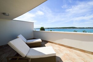 Gallery Apartment (Terrace, sea view) | Terraza o patio