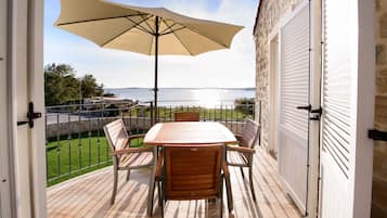 Superior Apartment with balcony (sea view, First floor) | Terrasse/Patio