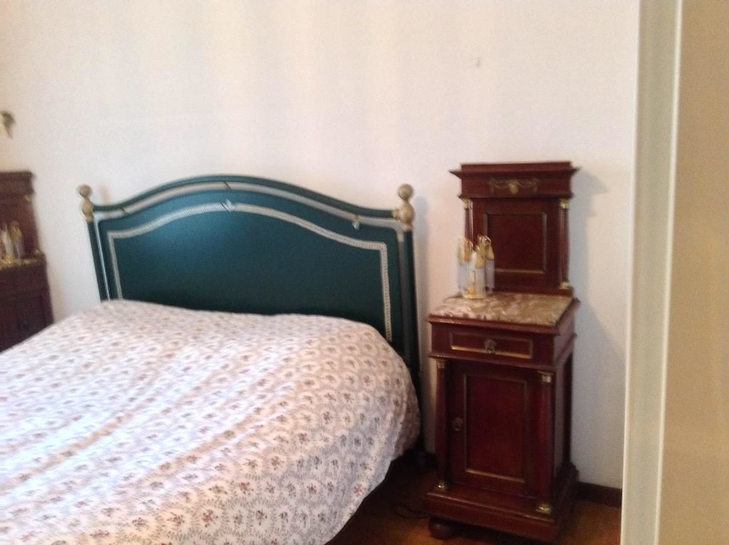 Standaard kamer, 1 tweepersoonsbed, gemeenschappelijke badkamer | Extra bedden (toeslag), wifi (toeslag), beddengoed