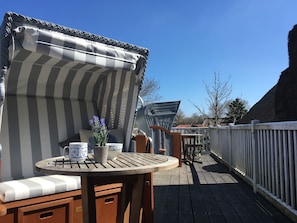 Property grounds - Old school - Apartment 2 in the village known from "Against the Wind" (St. Peter-Ording)