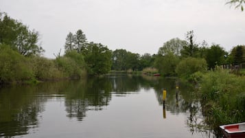 Lago