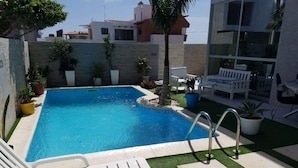 Unclassified image, 5 of 15, button - Villa Triplex Sodade (Praia)