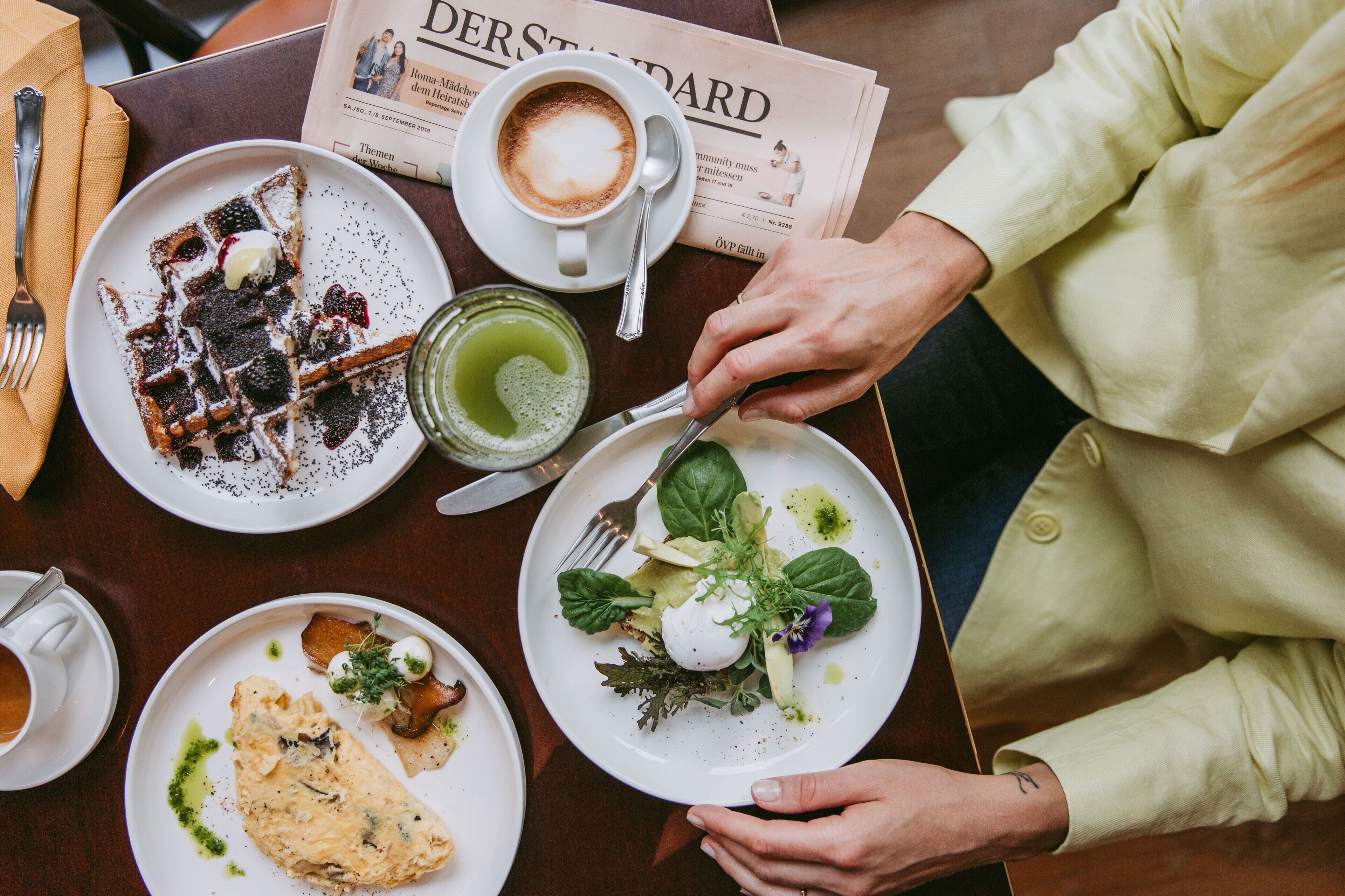 Daily buffet breakfast for a fee