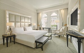 Deluxe Room, 1 Katil Raja (King), City View | Cadar kapas Mesir, peralatan tempat tidur premium, tilam berlapik 