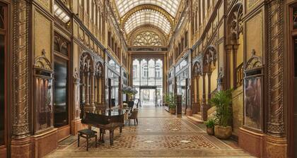 Párisi Udvar Hotel Budapest, part of Hyatt