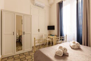 1 bedroom, premium bedding, down duvets, desk