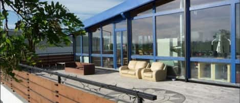 Penthouse, 6 Bedrooms | Living area | Flat-screen TV, ping pong