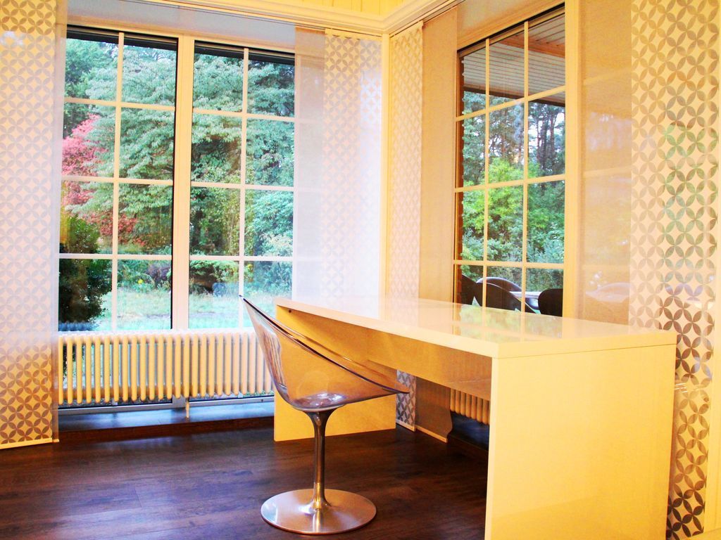 Villa | Desk, laptop workspace, iron/ironing board, free WiFi