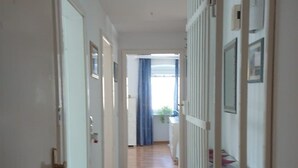 Interior entrance - GASTHAUS ENGEL SASBACH (Sasbach am Kaiserstuhl)