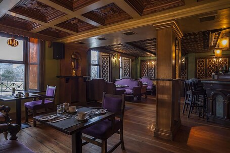 Bar (en la propiedad)