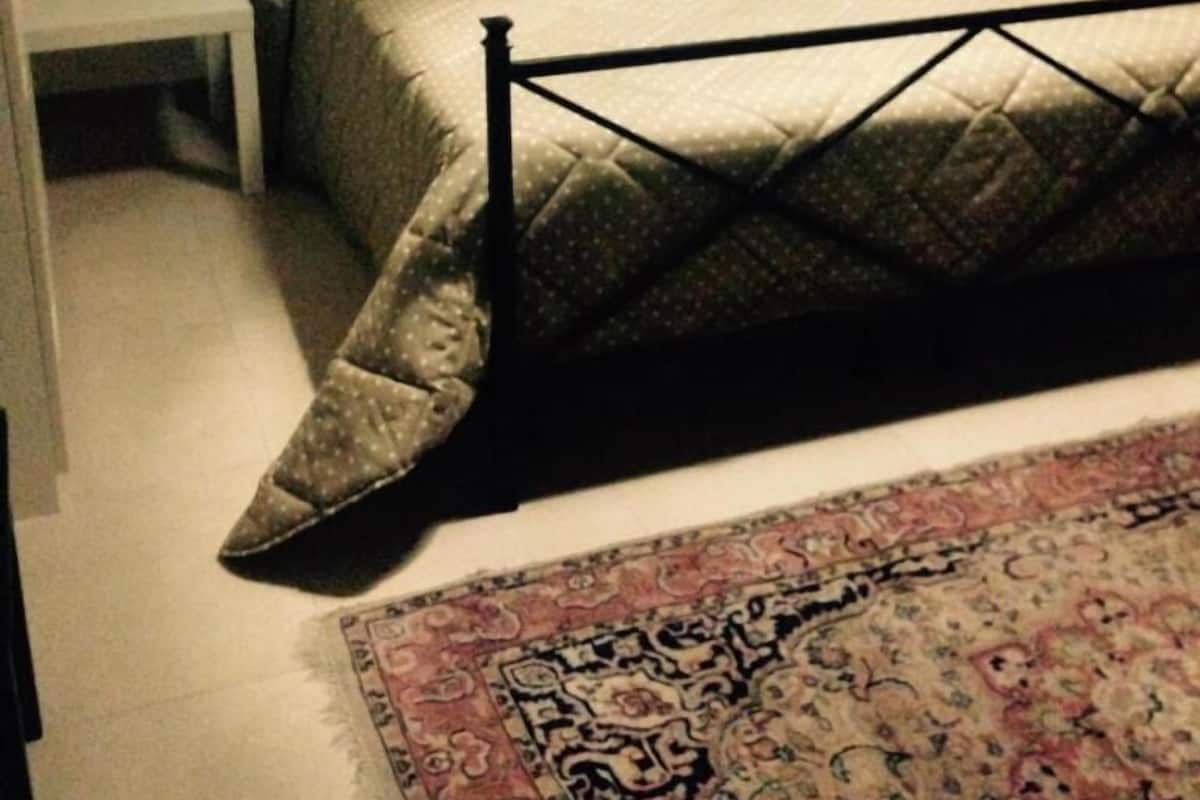 Double Room Single Use | Desk, blackout drapes, soundproofing, iron/ironing board