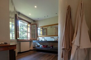 Chambre Double Deluxe, balcon (Verona in love) | Salle de bain