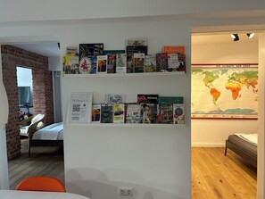 2 bedrooms, desk, iron/ironing board, free WiFi - Apartment in the Geteviertel - close to the city, trade fair, university, stadium and Weser cycle path (Schwachhausen)