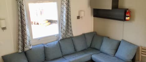 TV, ping pong, offices