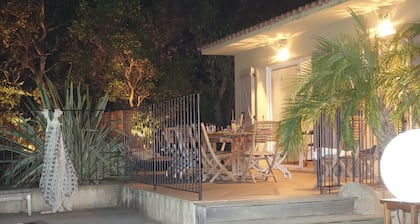 Villa 6 people (8 max), near Porto Vecchio, pool, beach 1km St Cyprien