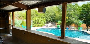 Outdoor pool, sun loungers