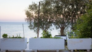 ห้องเก็บเสียง, เตารีด/โต๊ะรีดผ้า, Wi-Fi ฟรี, ผ้าปูที่นอน