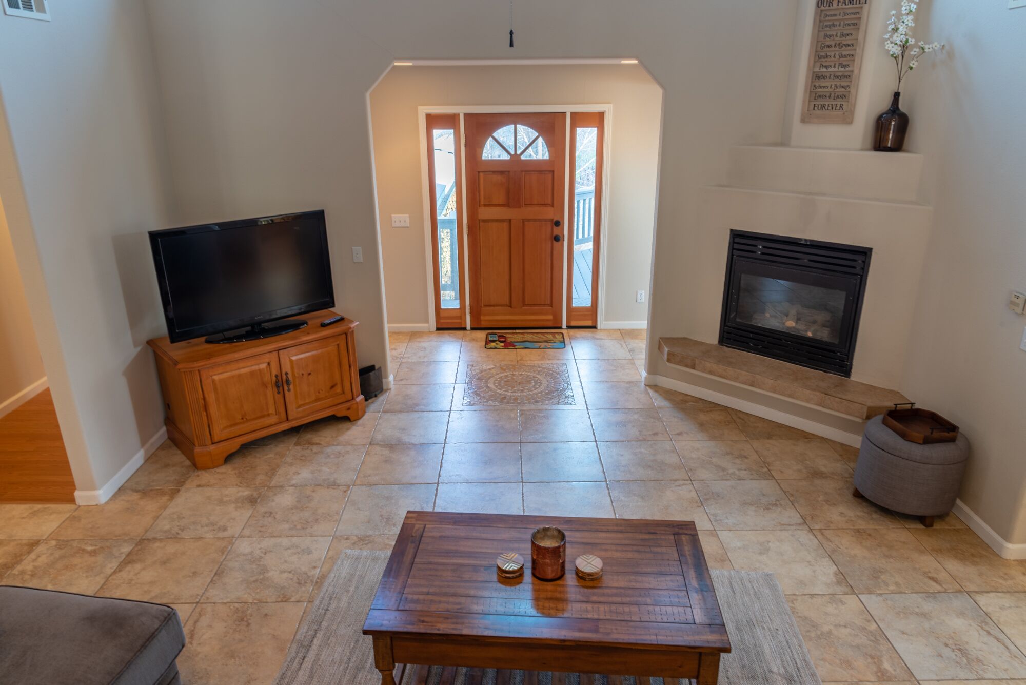 Paso Peach--A West Side Gem Waiting for You!