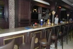 Bar (en la propiedad)