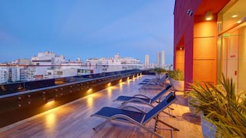 Sundeck