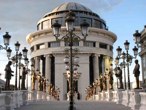 Exterior - Hotel Square (Skopje)