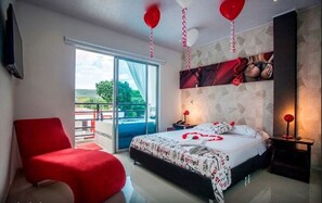 Deluxe Suite, 1 Double Bed, Non Smoking, Pool View | Blackout drapes, free WiFi, bed sheets