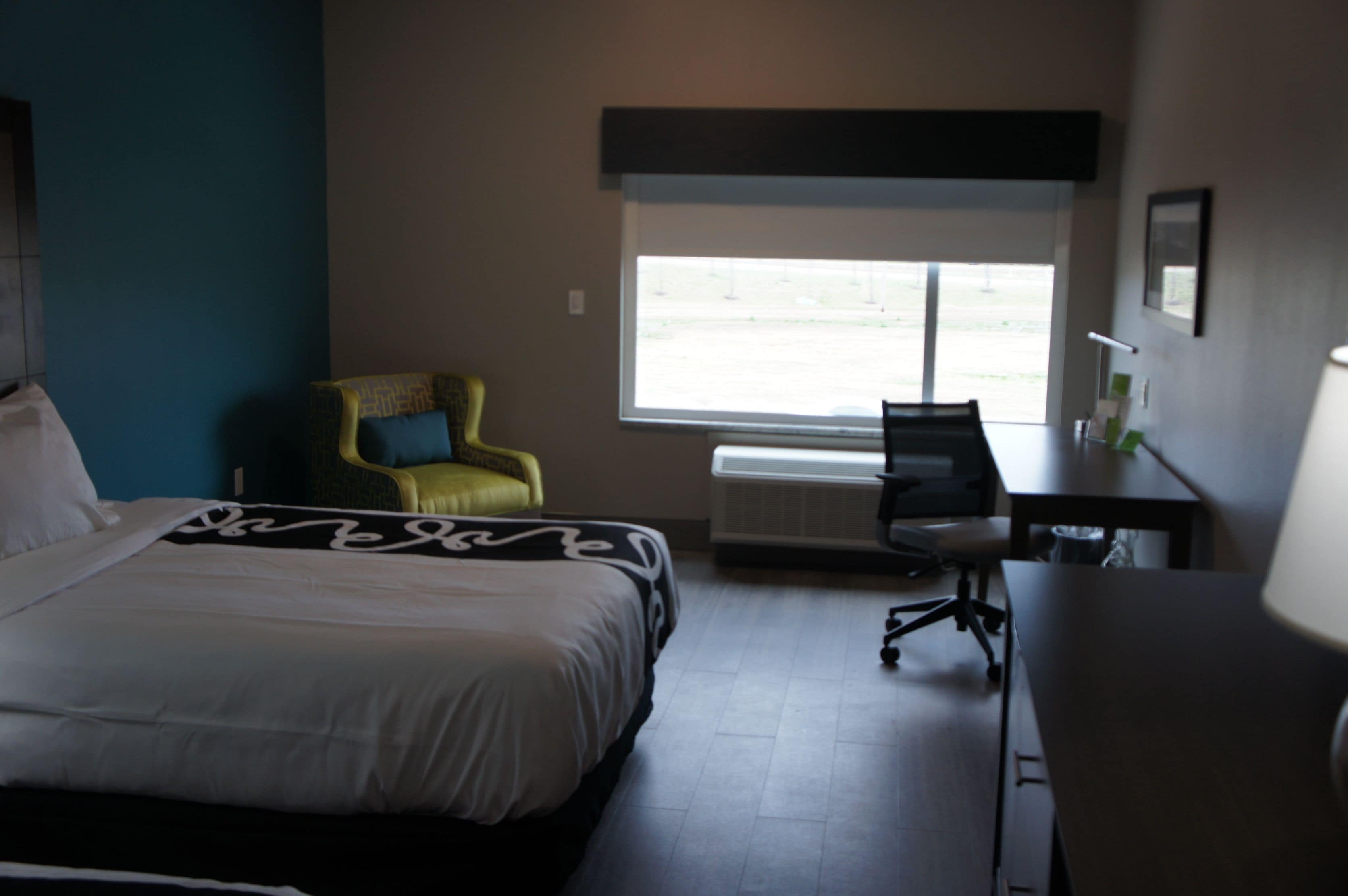 pillow-top beds, desk, iron/ironing board, free wifi