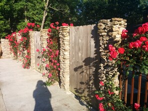 Enceinte de lâhĂ©bergement