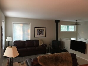 Smart TV, fireplace, DVD player, foosball