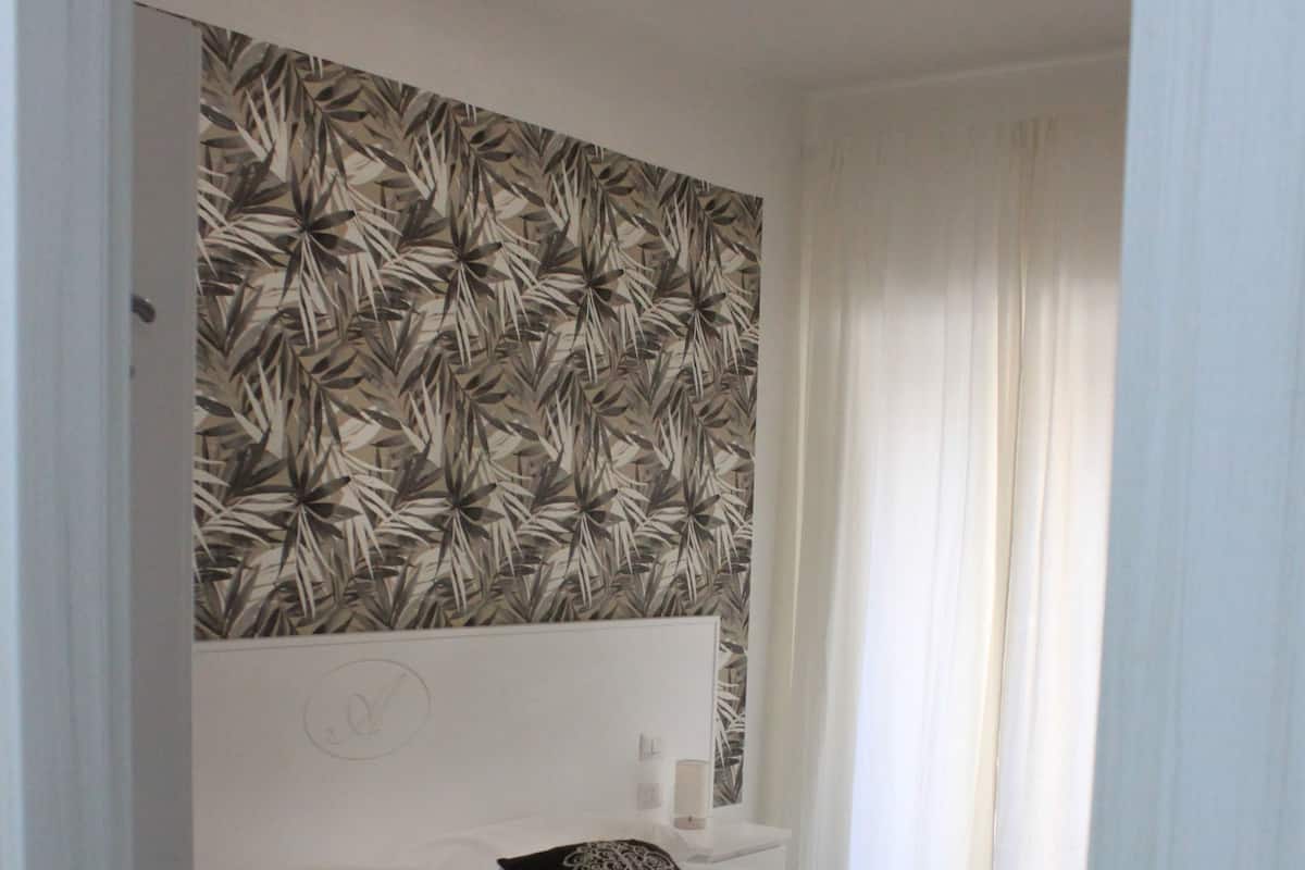 Classic Double or Twin Room, Non Smoking | In-room safe, individually decorated, individually furnished, desk