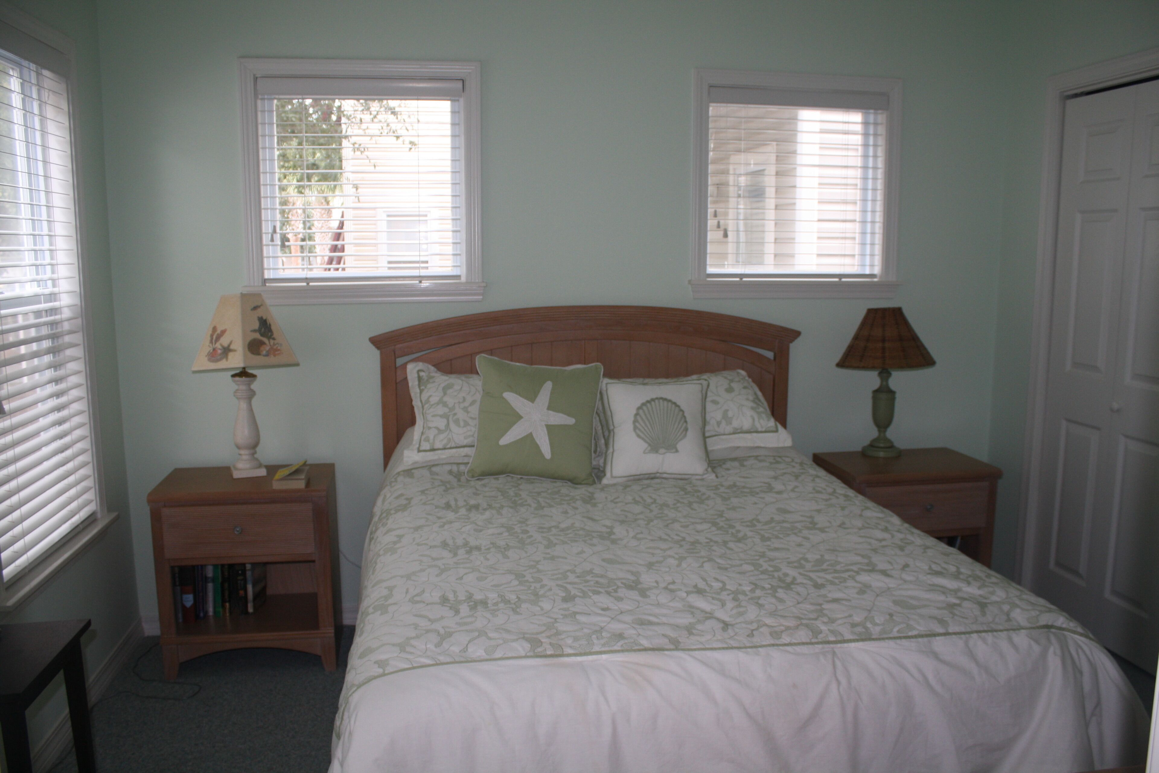 FAMILY FRIENDLY, GREAT LOCATION!