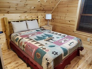1 bedroom, desk, free WiFi, bed sheets