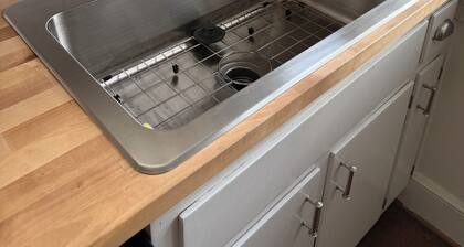 One-Bedroom Condo near Medical District