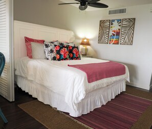 1 bedroom, in-room safe, desk, iron/ironing board