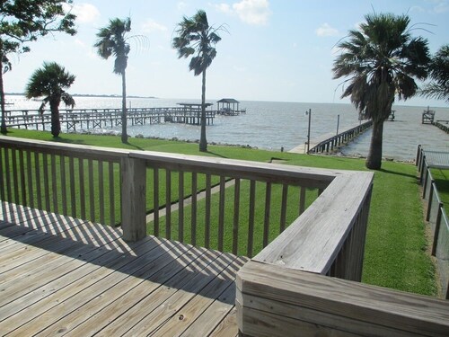 Waterfront Bay House with Elevator, 350' Lighted Fishing Pier with Boat Lift.