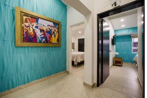 11 間睡房、房內夾萬、免費 Wi-Fi、床單