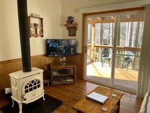 Smart TV, DVD player