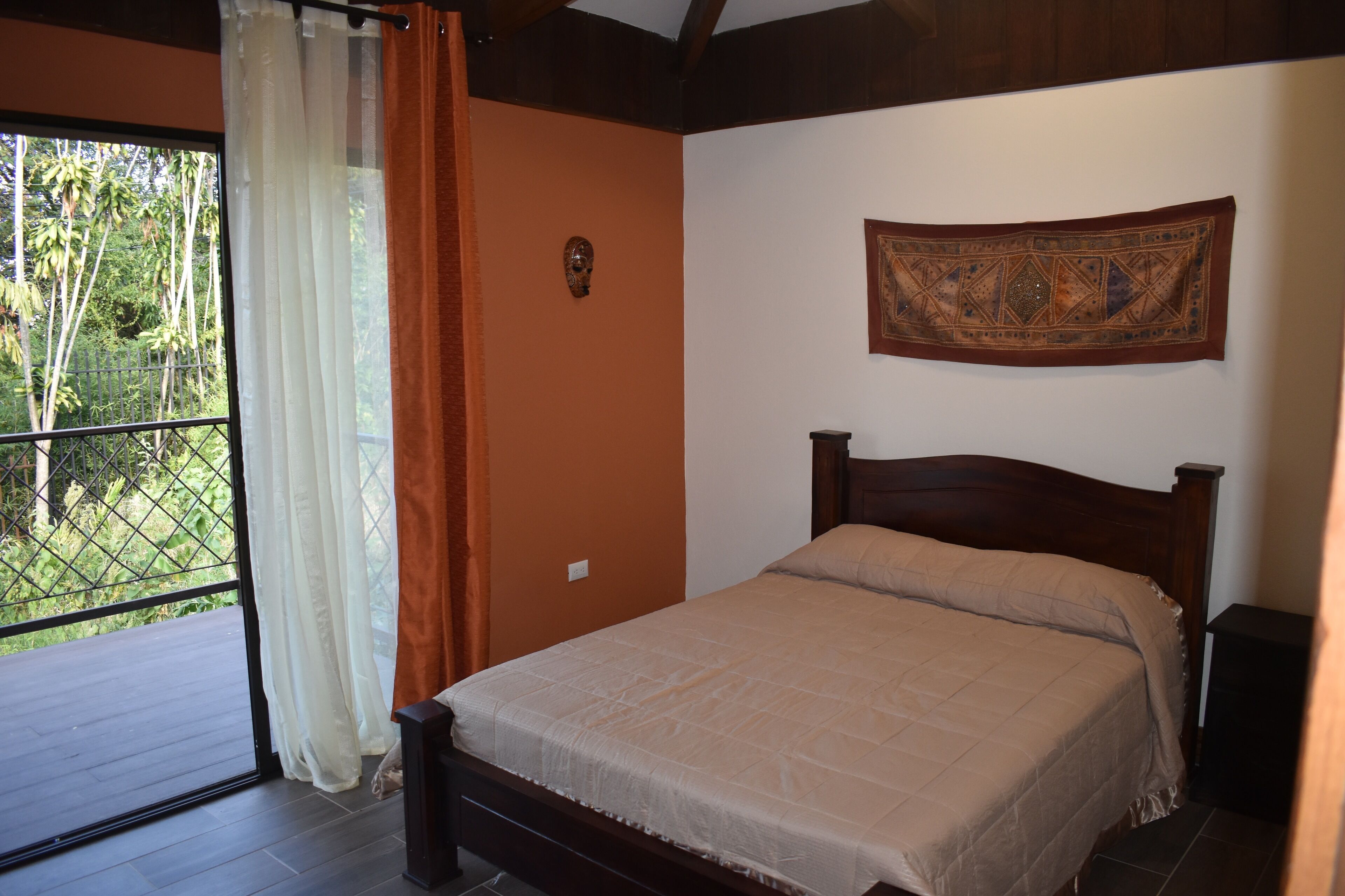 Private poolside villa in Escazu