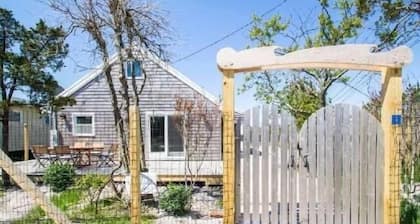 Beach Paradise- Ocean Bay Park Fire Island Sleeps 10