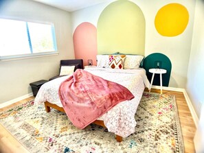 5 Schlafzimmer, Bügeleisen/Bügelbrett, Reisekinderbett, WLAN
